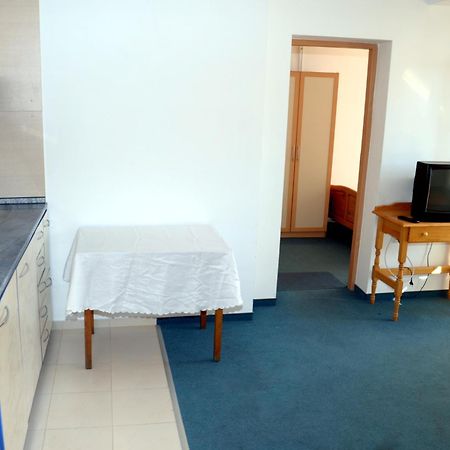Veda Guest House Pomorie Pokoj fotografie