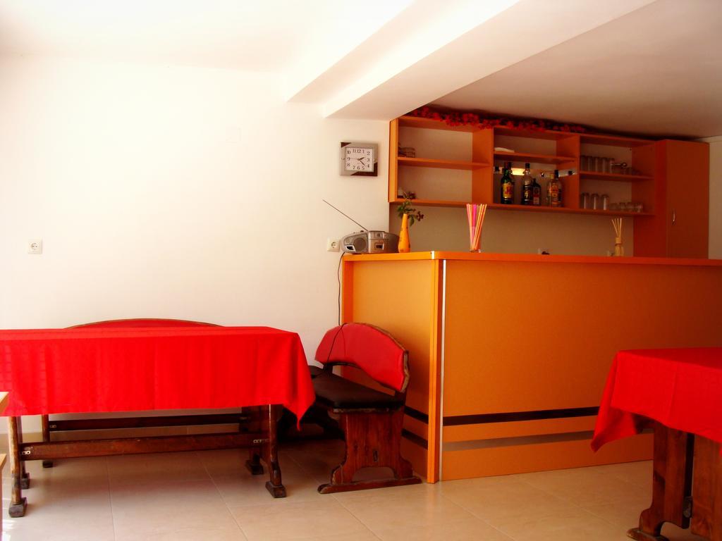 Veda Guest House Pomorie Exteriér fotografie