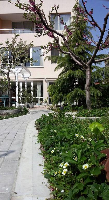 Veda Guest House Pomorie Exteriér fotografie