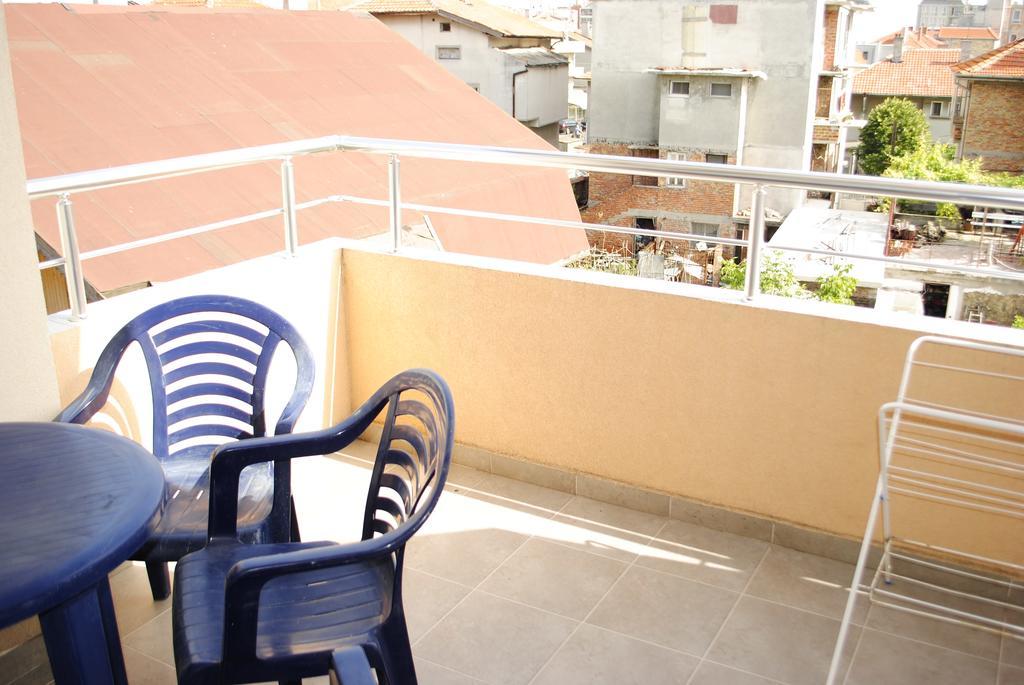 Veda Guest House Pomorie Exteriér fotografie