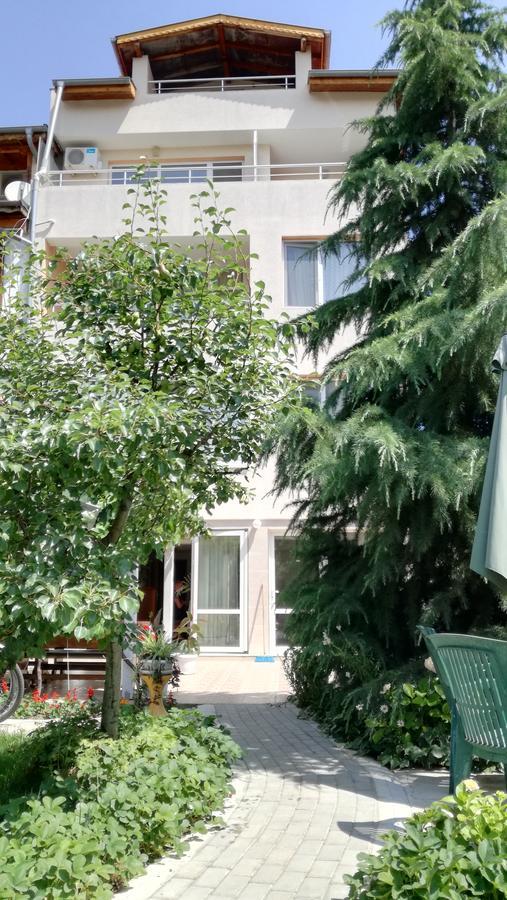 Veda Guest House Pomorie Exteriér fotografie