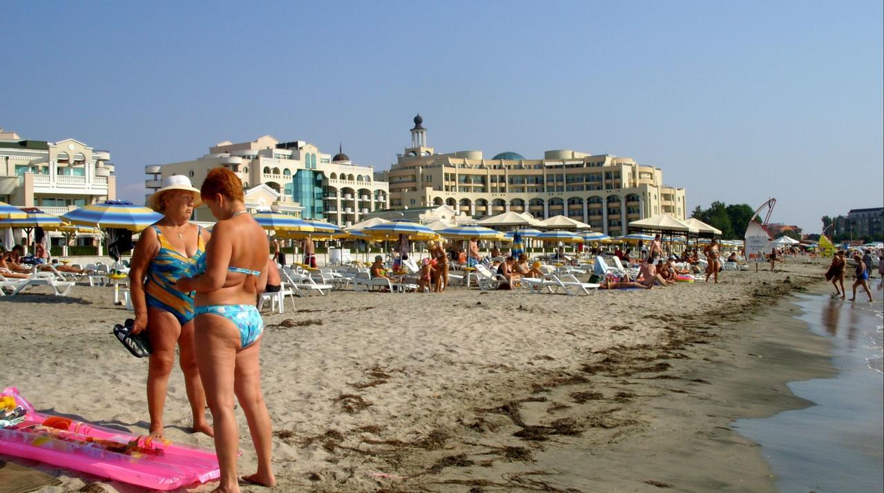 Veda Guest House Pomorie Exteriér fotografie