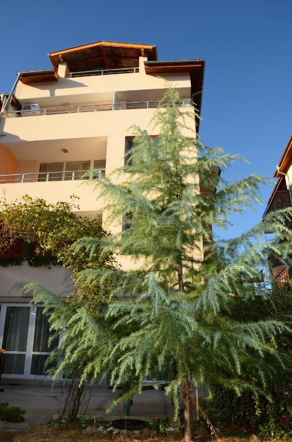 Veda Guest House Pomorie Exteriér fotografie